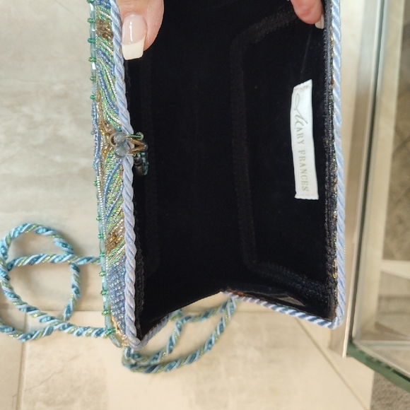 Mary Frances Turquoise and Gold Beaded Clutch - Picture 3 of 11